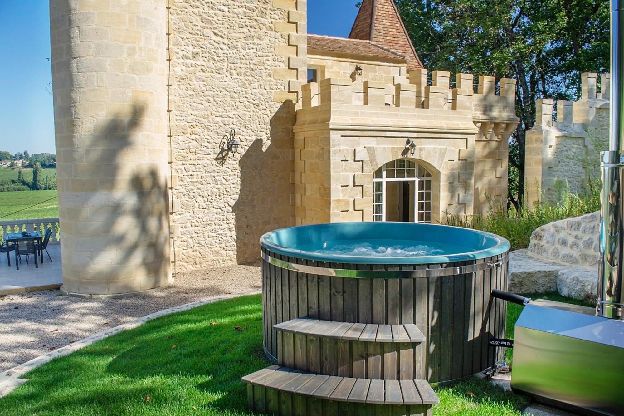 La Reserve Du Chateau De Roques Puisseguin Buitenkant foto